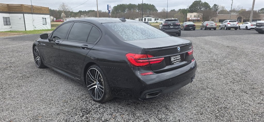 2018 BMW 740i - $26,995