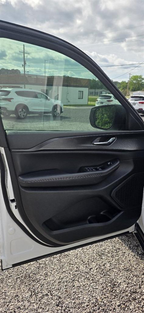 2024 Jeep Cherokee - $29,495