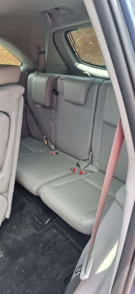 2019 Toyota Highlander - $22,995