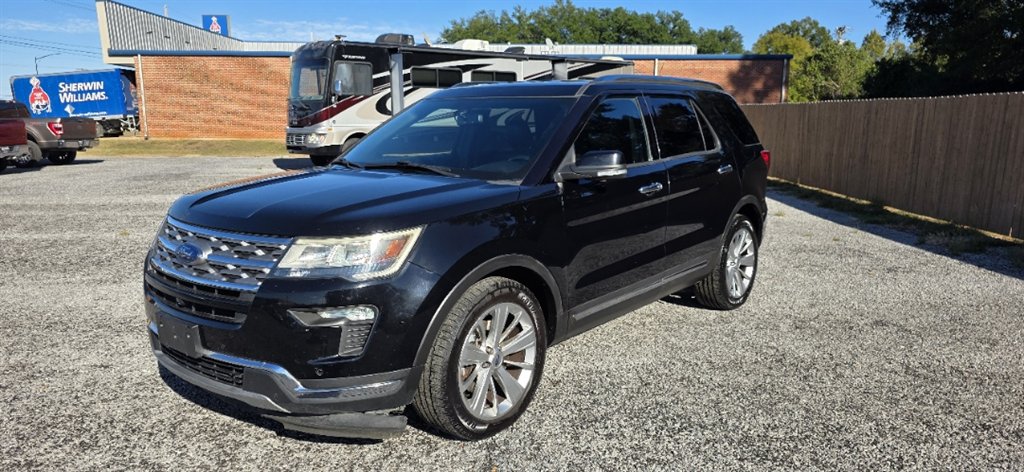 2018 Ford Explorer - $12,995
