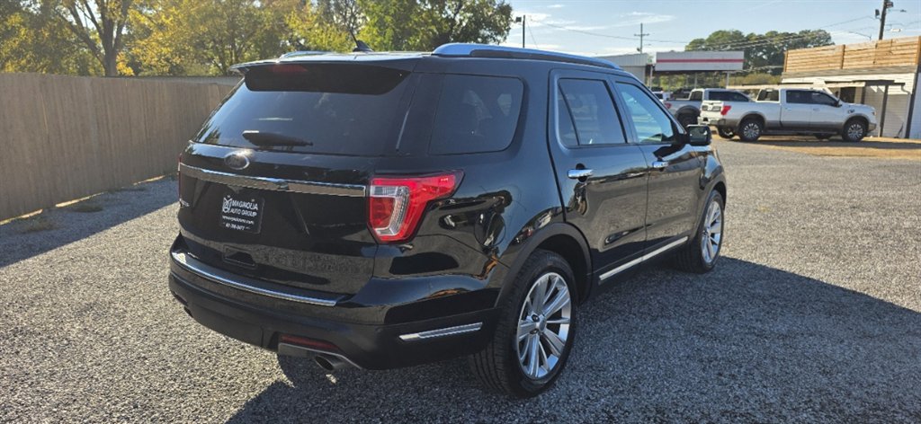 2018 Ford Explorer - $12,995