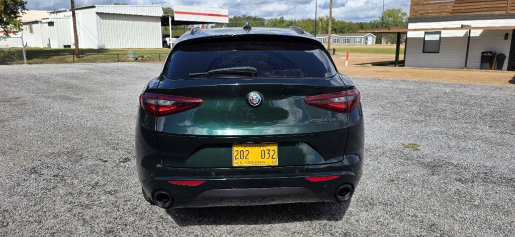 2020 Alfa Romeo Stelvio - $18,995