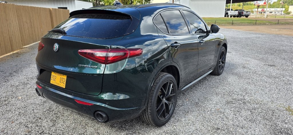 2020 Alfa Romeo Stelvio - $18,995
