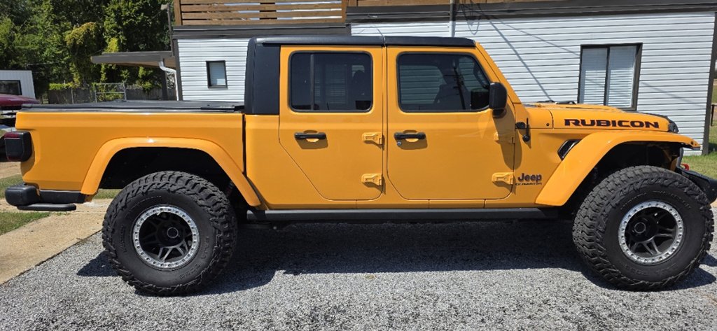 2021 Jeep Gladiator - $34,495