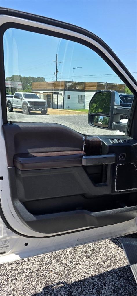 2015 Ford F-150 - $19,495