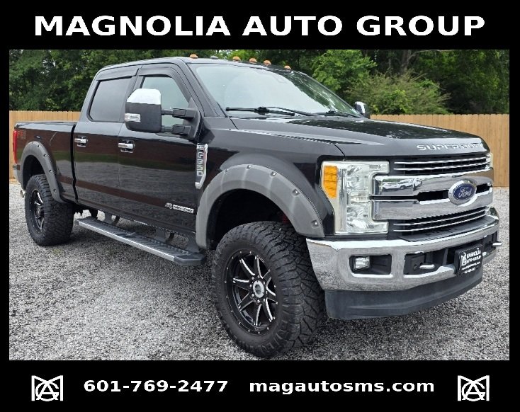 2017 Ford F-250 - $26,995