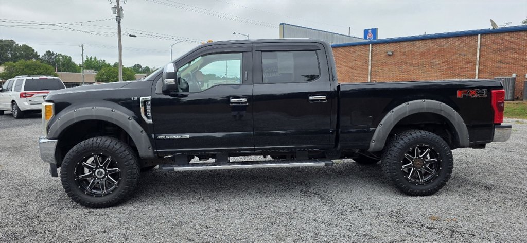 2017 Ford F-250 - $26,995