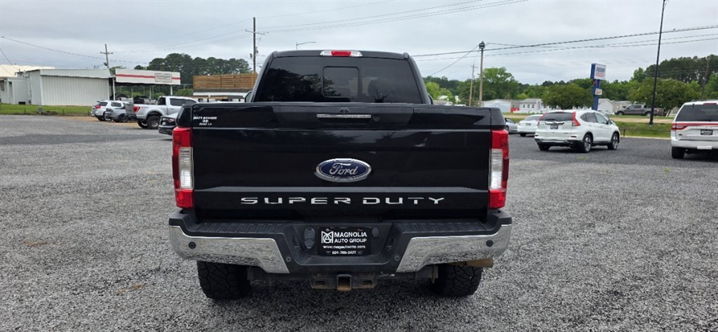 2017 Ford F-250 - $26,995