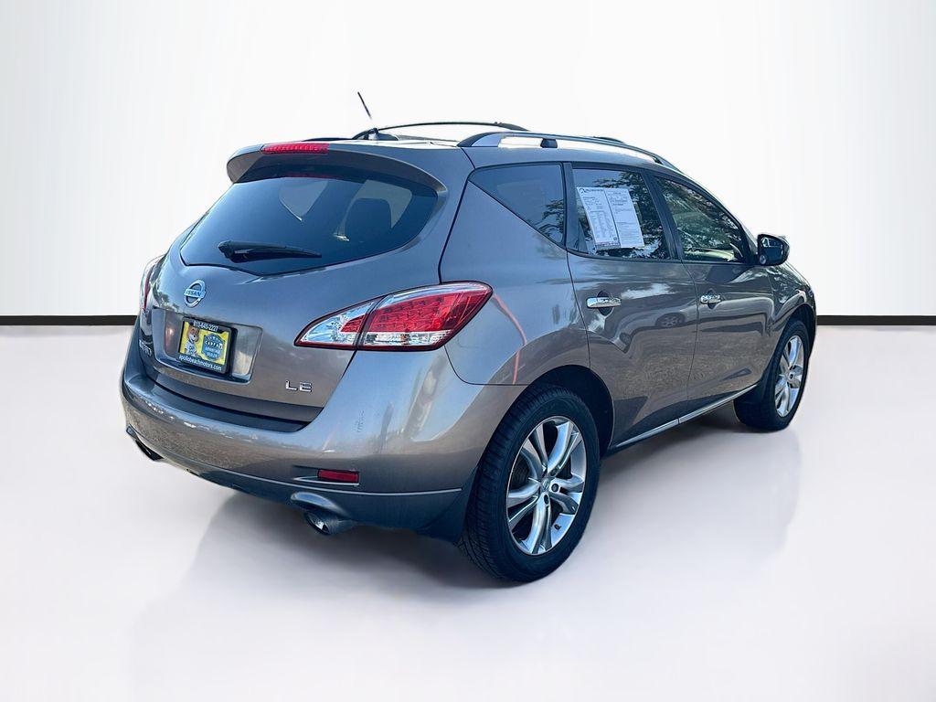 2011 Nissan Murano - $5,555