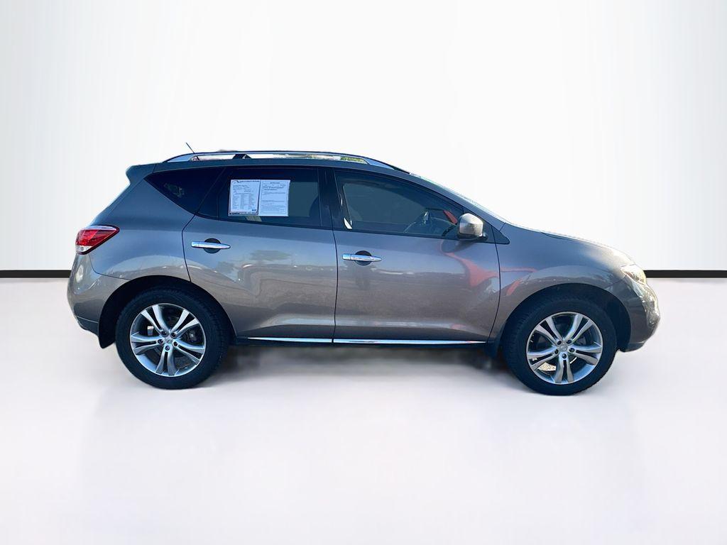 2011 Nissan Murano - $5,555