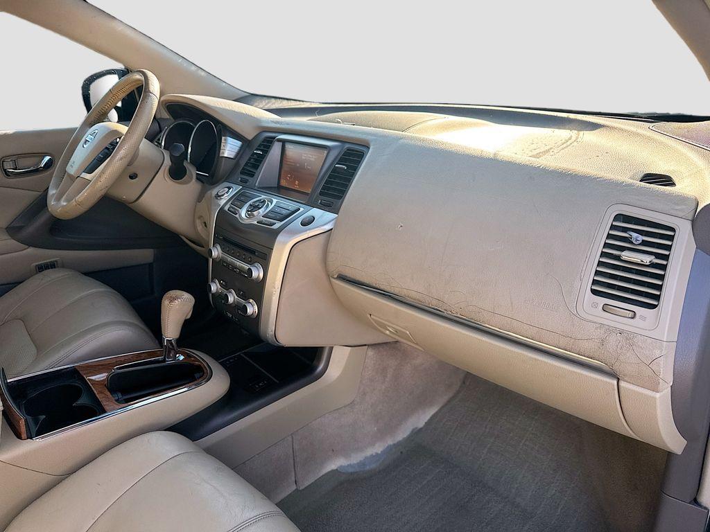 2011 Nissan Murano - $5,555