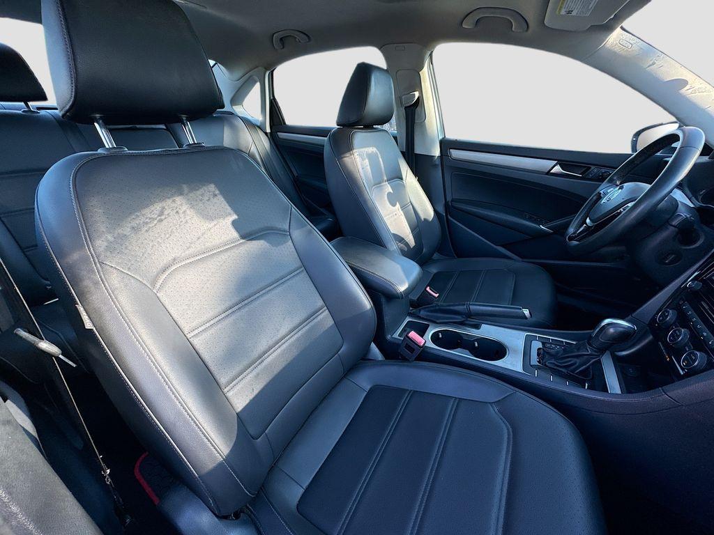 2021 Volkswagen Passat - $12,888