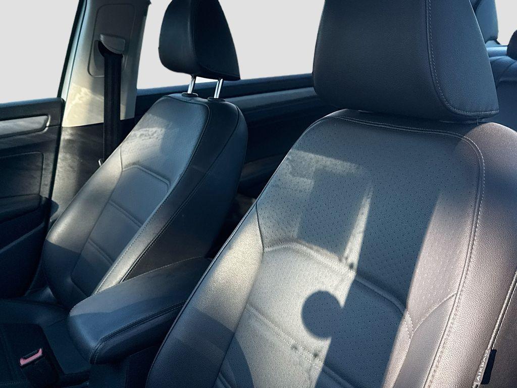 2021 Volkswagen Passat - $12,888