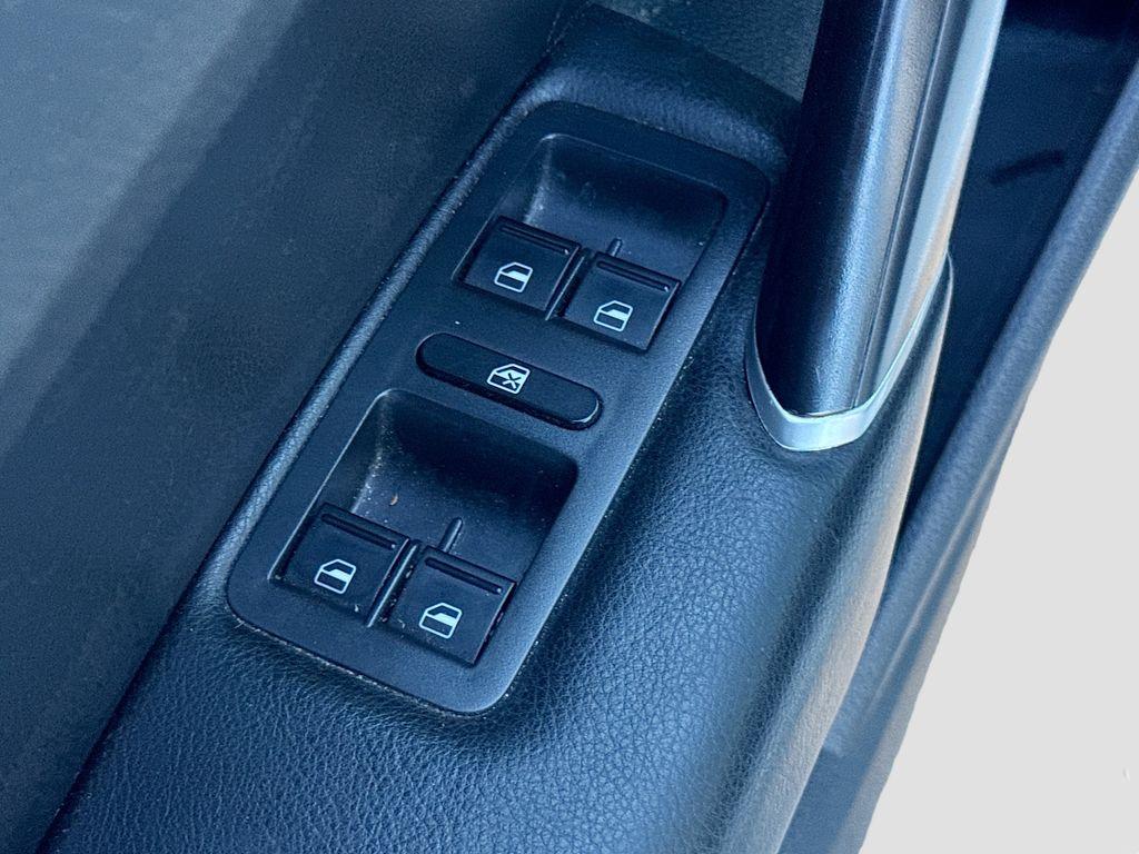 2021 Volkswagen Passat - $12,888