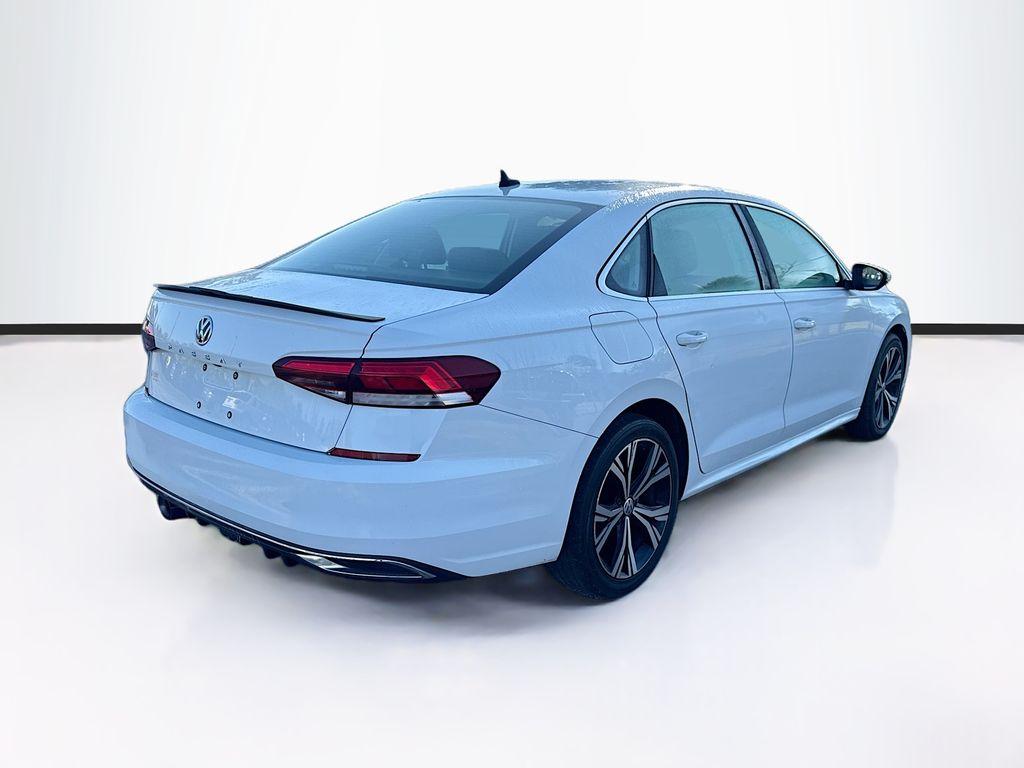 2021 Volkswagen Passat - $12,888