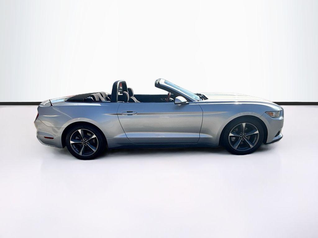 2015 Ford Mustang - $14,999