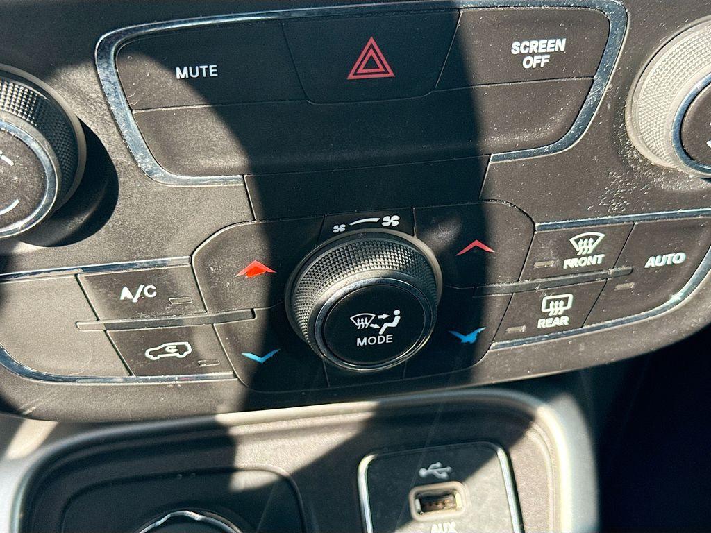 2018 Jeep Compass - $12,777