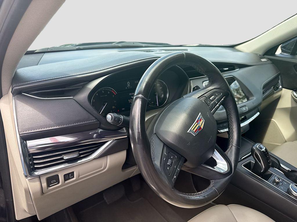 2019 Cadillac XT4 - $12,777