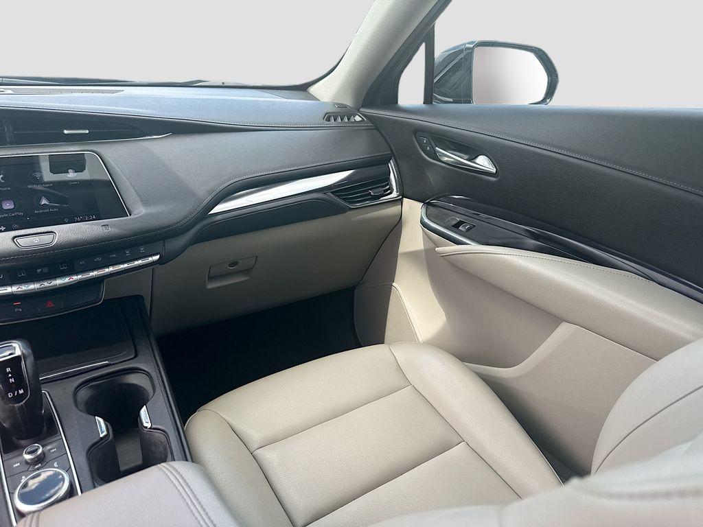 2019 Cadillac XT4 - $12,777