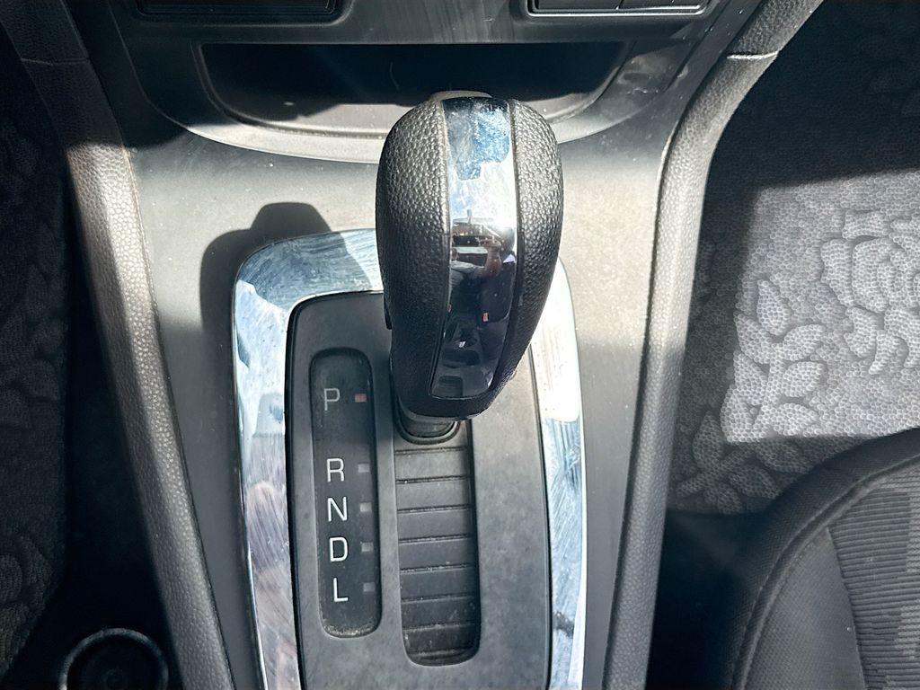 2011 Ford Fiesta - $6,100