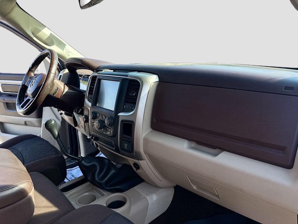 2013 Ram 2500 - $33,888