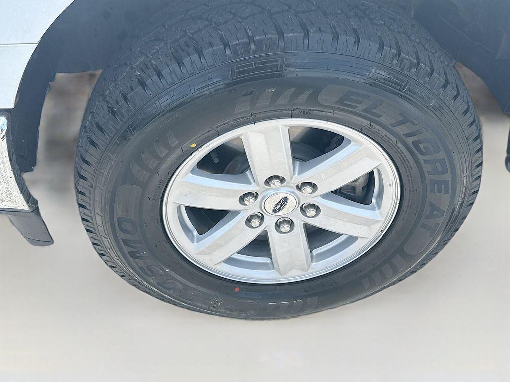 2021 Ford F-150 - $23,999