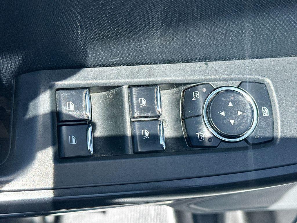 2021 Ford F-150 - $23,999