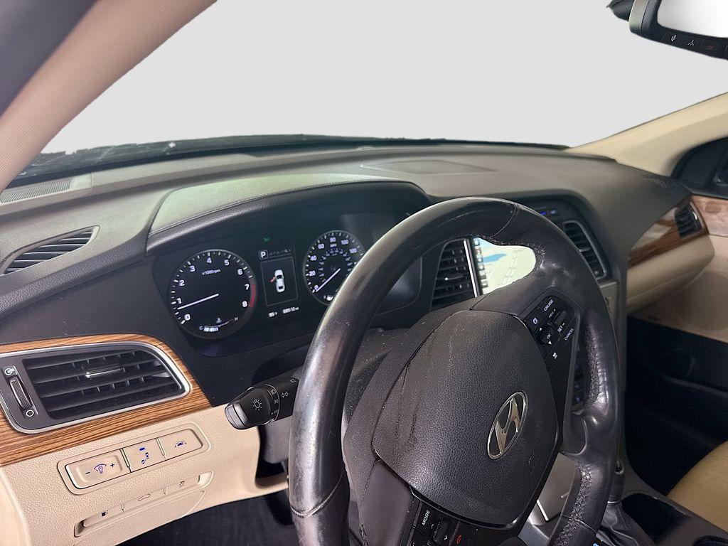 2015 Hyundai Sonata - $11,777
