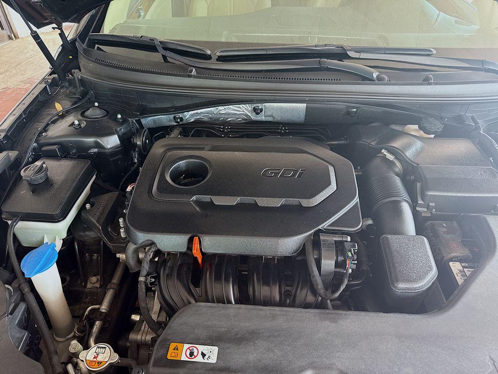 2015 Hyundai Sonata - $11,777
