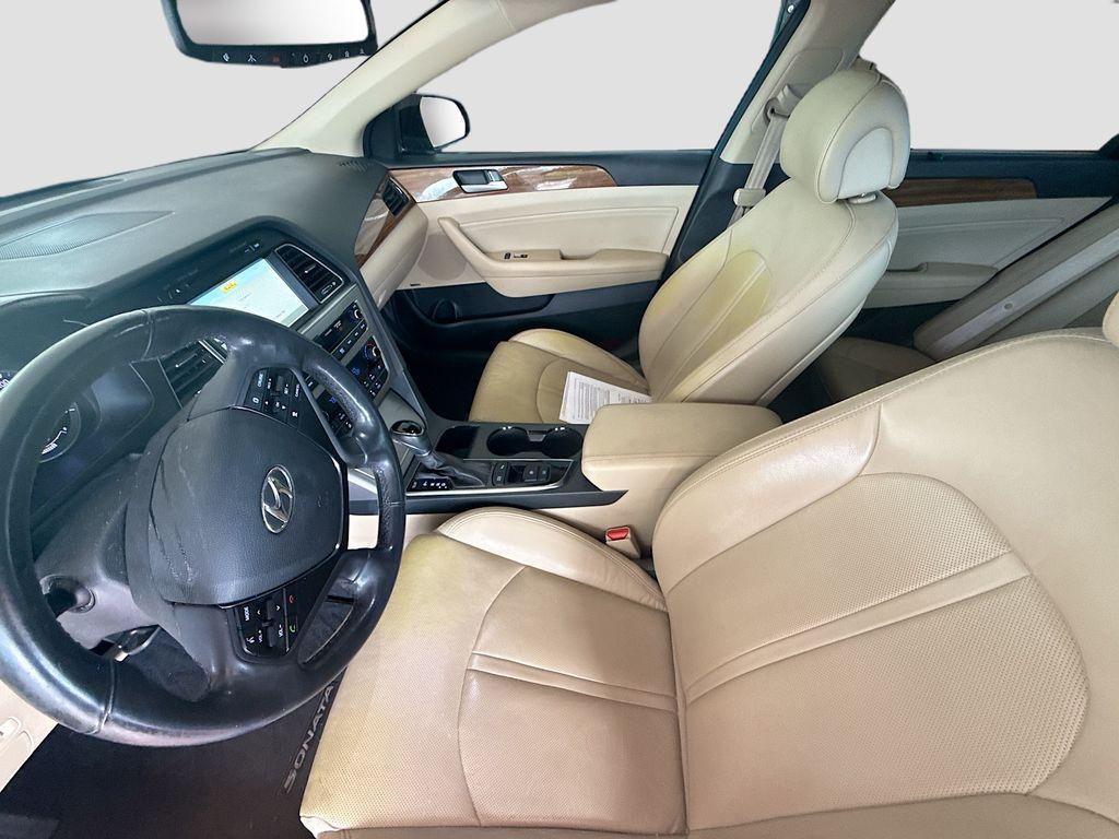 2015 Hyundai Sonata - $11,777