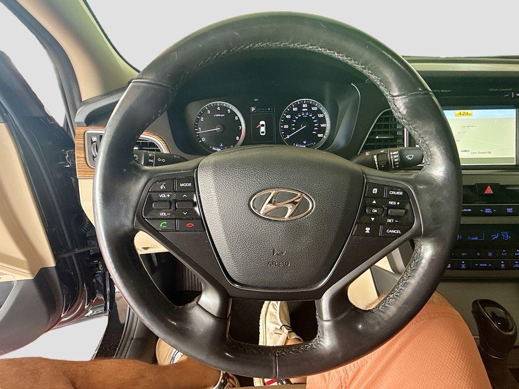 2015 Hyundai Sonata - $11,777