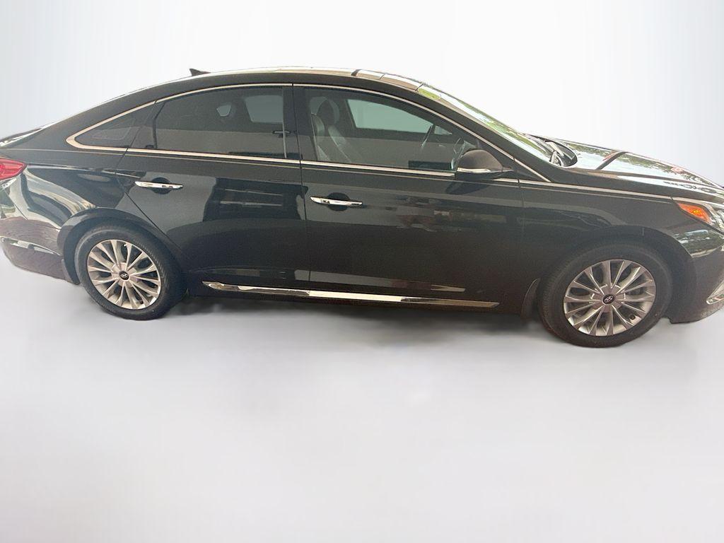 2015 Hyundai Sonata - $11,777