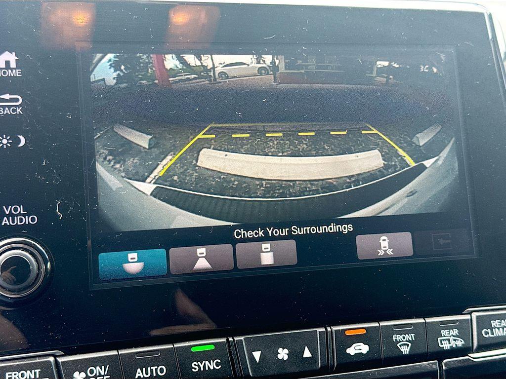 2018 Honda Odyssey - $13,555