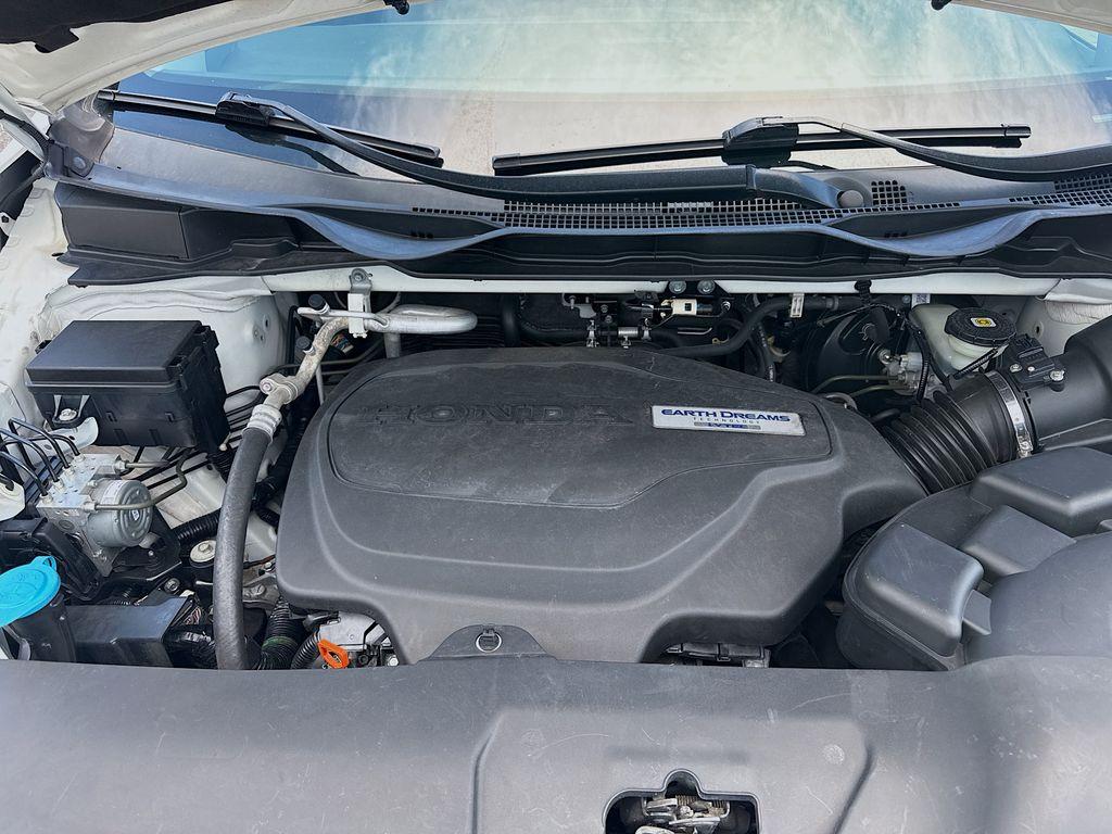 2018 Honda Odyssey - $13,555