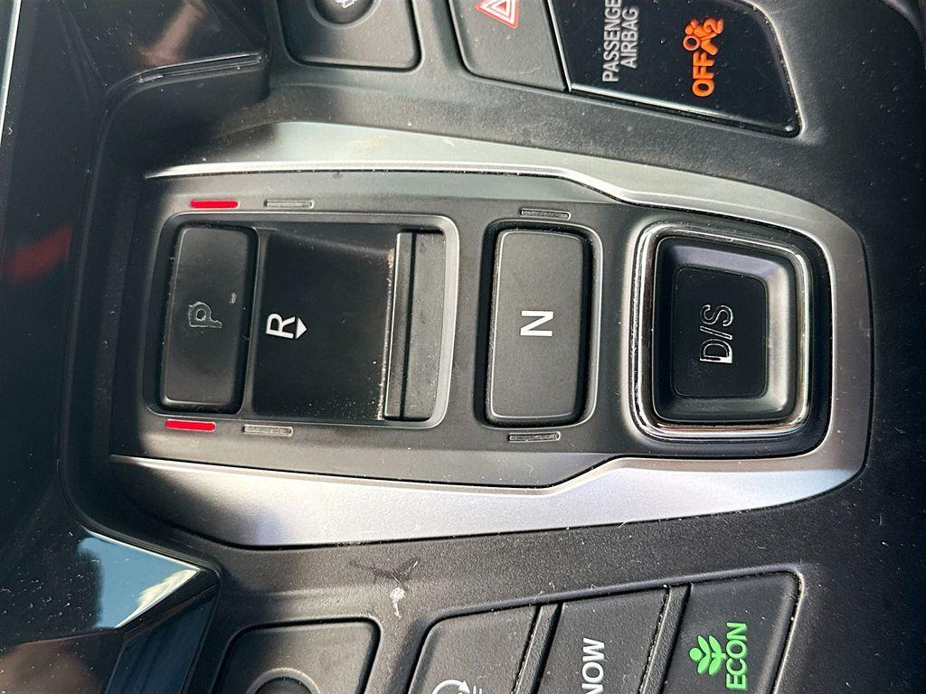 2018 Honda Odyssey - $13,555