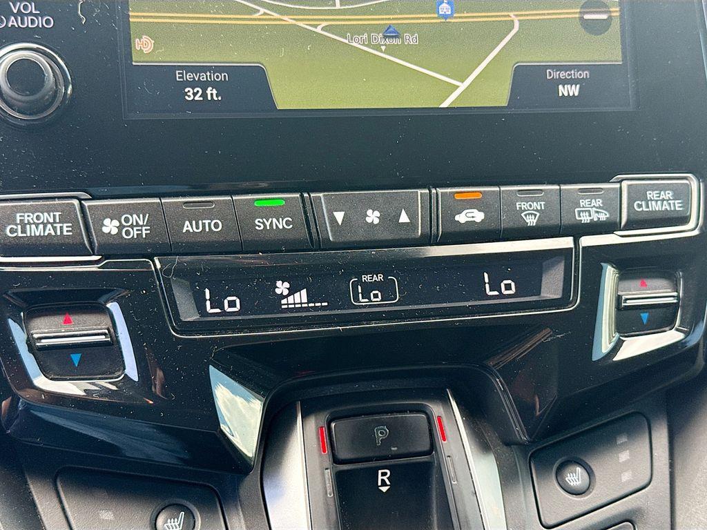 2018 Honda Odyssey - $13,555