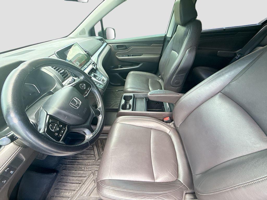 2018 Honda Odyssey - $13,555