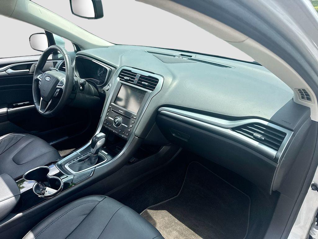 2016 Ford Fusion - $12,999