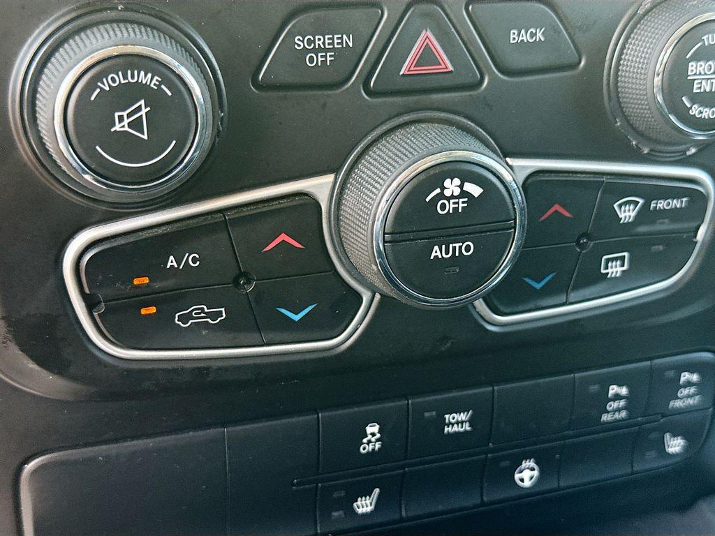 2018 Ram 1500 - $21,999