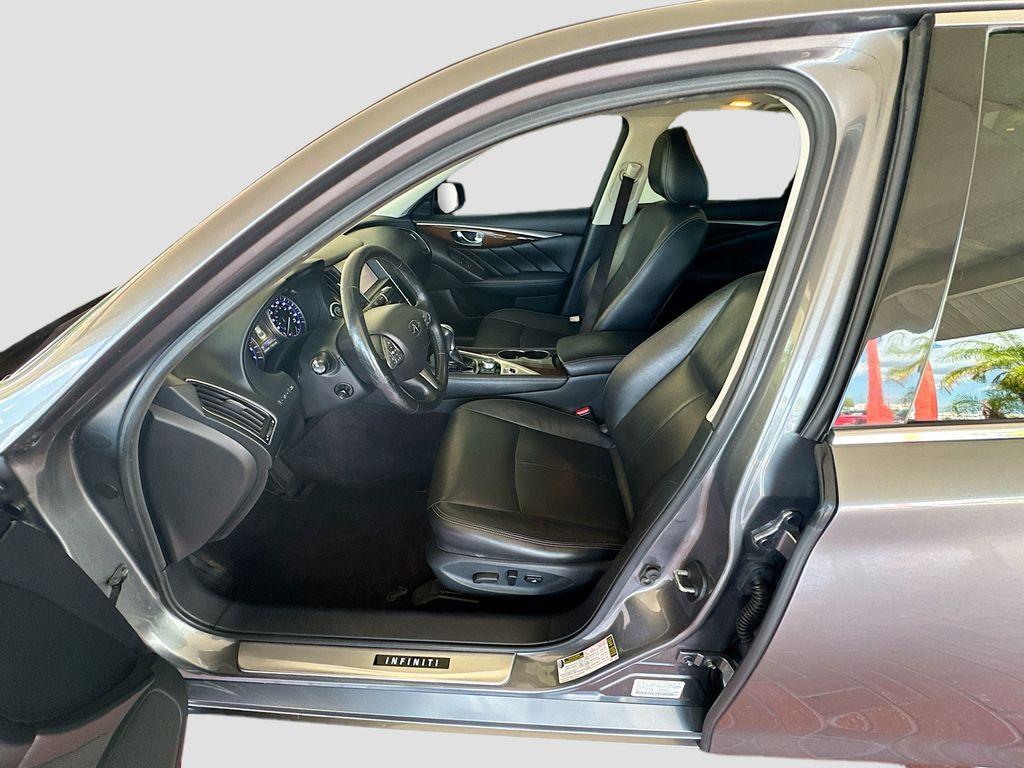 2016 INFINITI Q50 - $14,222