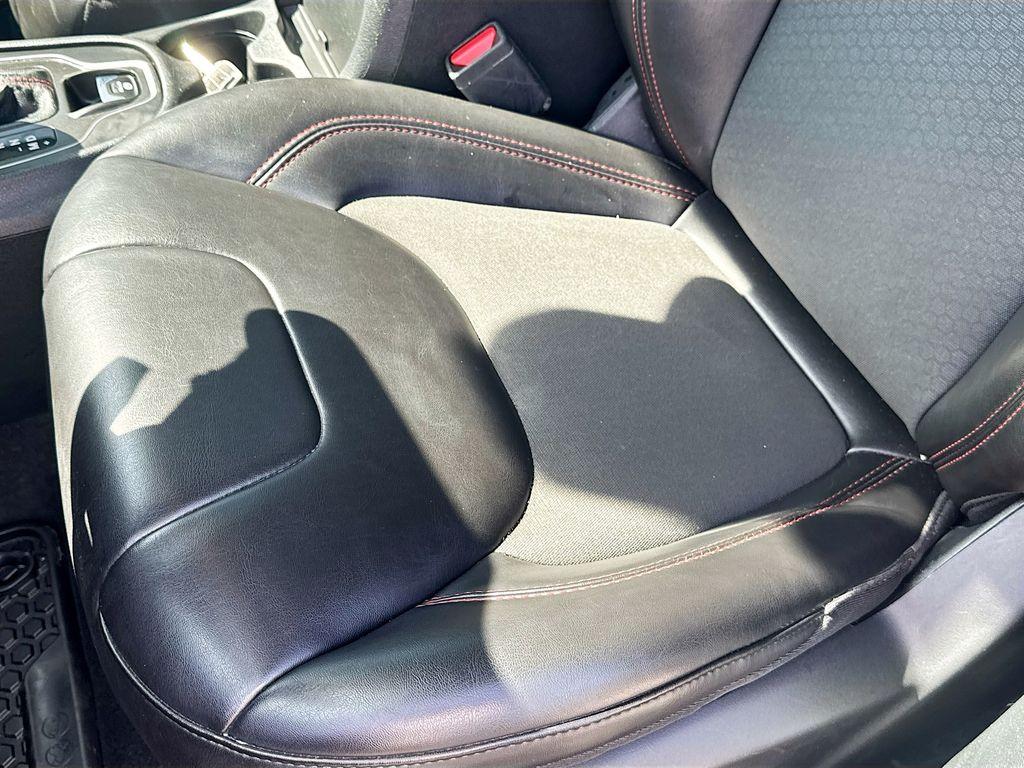 2021 Jeep Cherokee - $21,555