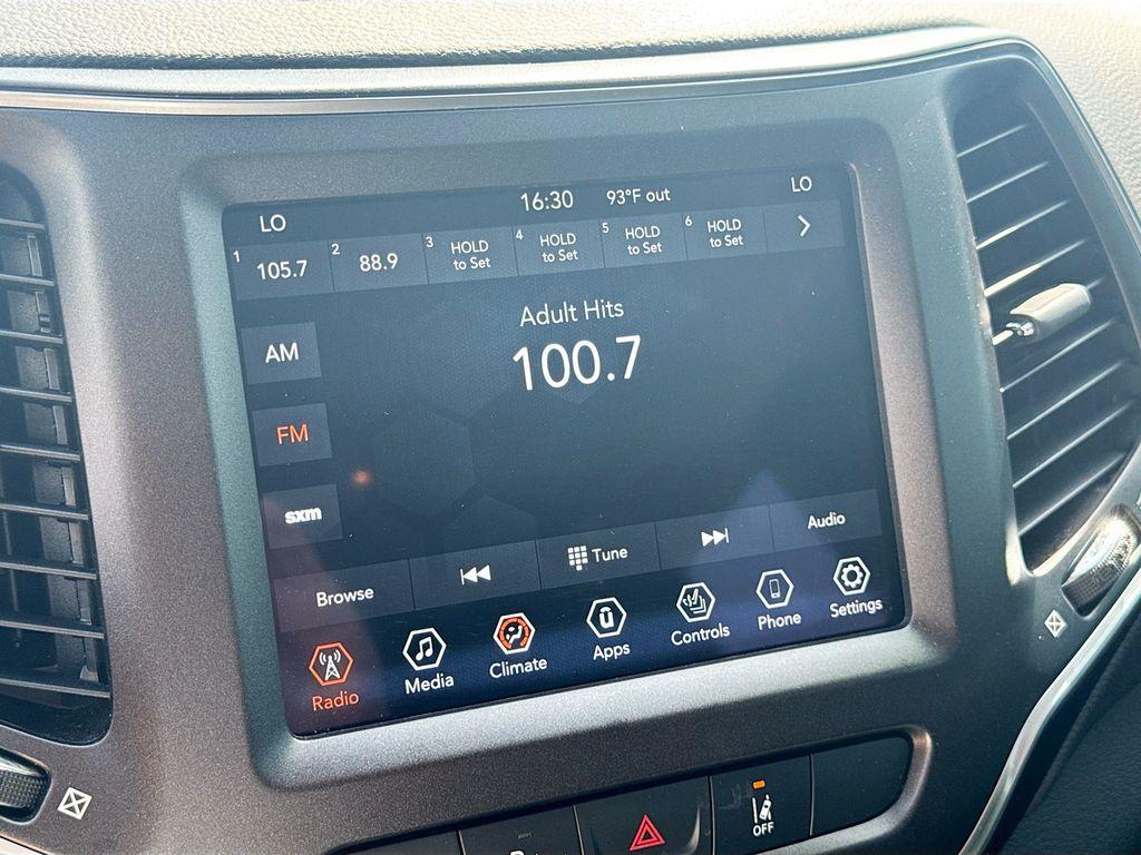 2021 Jeep Cherokee - $21,555