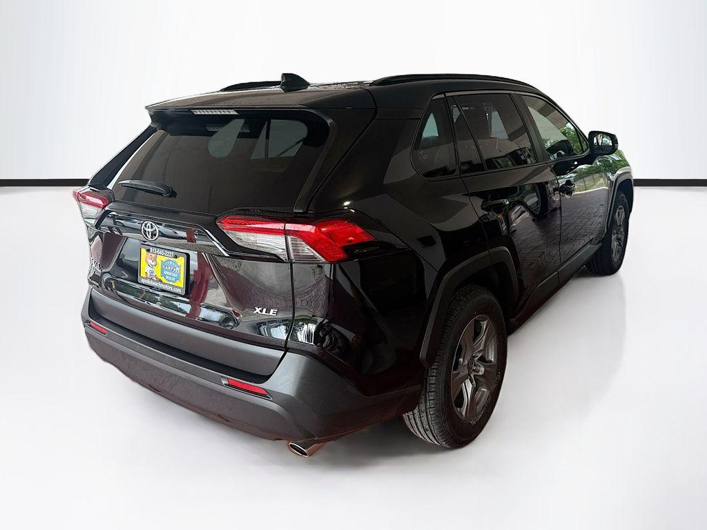 2019 Toyota RAV4 - $18,555