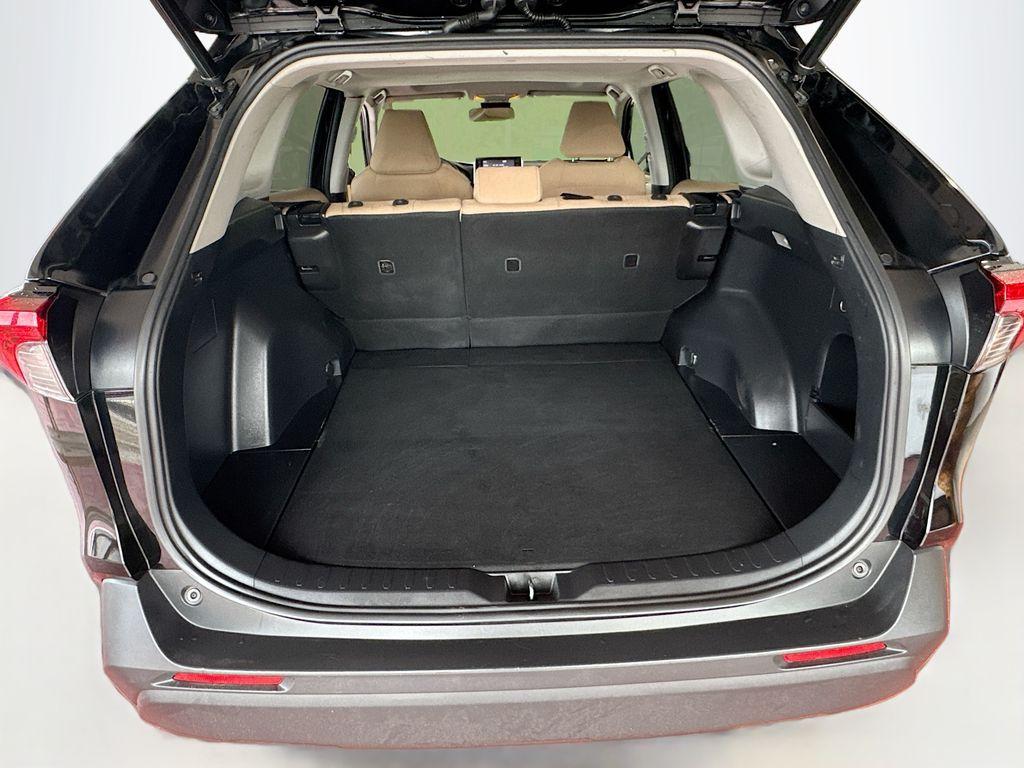 2019 Toyota RAV4 - $18,555
