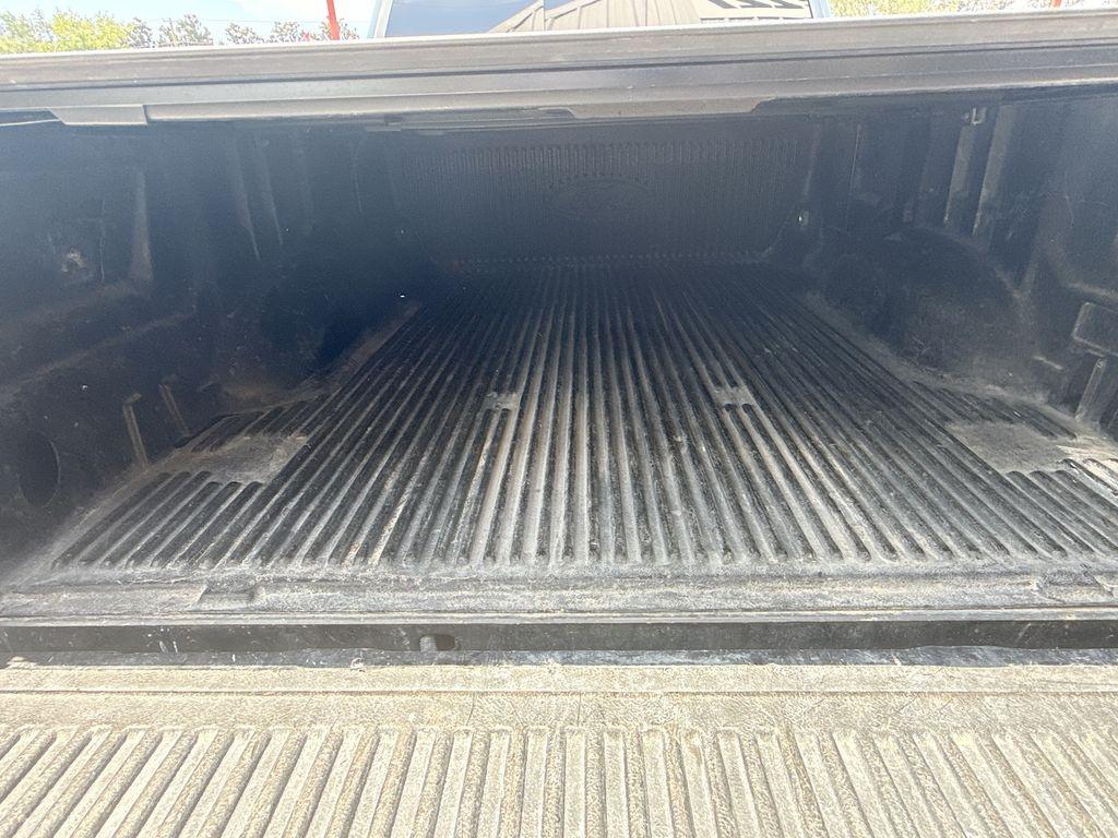 2017 Ford F-250 - $34,555