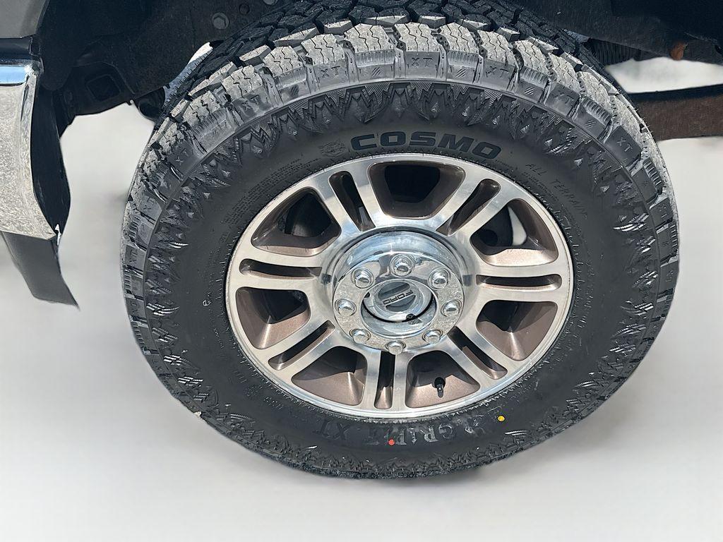 2017 Ford F-250 - $34,555