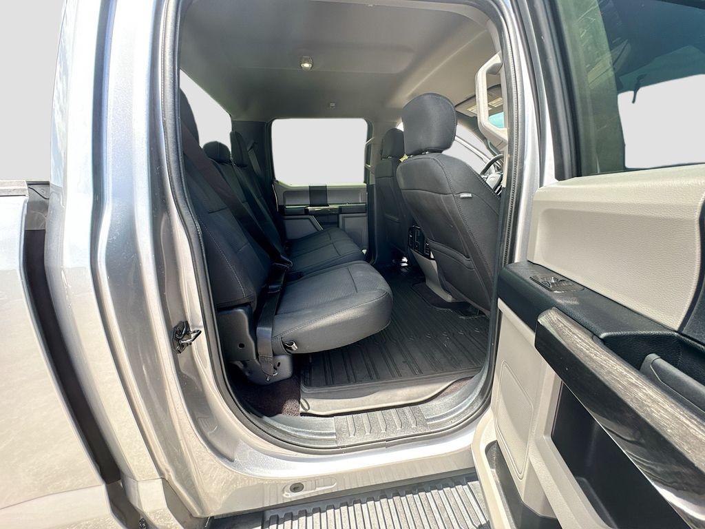 2020 Ford F150 - $28,555