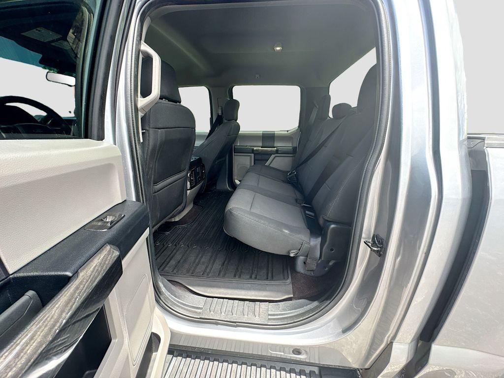 2020 Ford F150 - $28,555