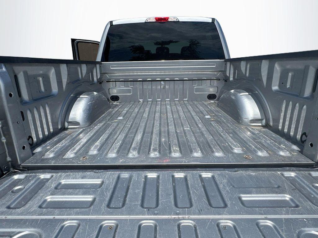 2020 Ford F150 - $28,555