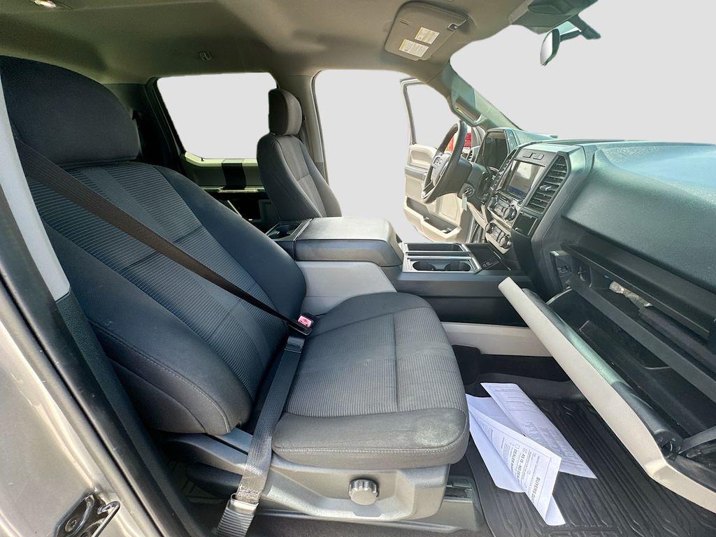 2020 Ford F150 - $28,555